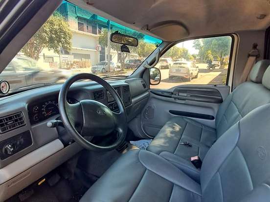 FORD-F-250-4.2 XLT 4X2 CS TURBO DIESEL 2P MANUAL FORD-F-250-2000