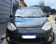 FORD FIESTA 1.6 MPI CLASS SEDAN 8V FLEX 4P MANUAL FORD FIESTA 1.6 MPI CLASS SEDAN 8V FLEX 4P MANUAL