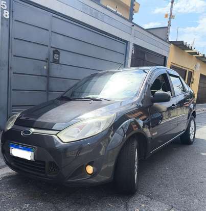 FORD-FIESTA-2011