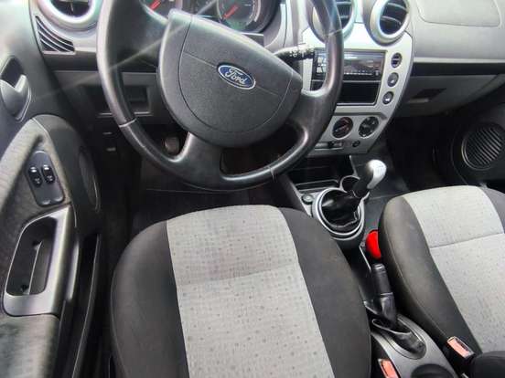 FORD-FIESTA-1.6 MPI CLASS SEDAN 8V FLEX 4P MANUAL FORD-FIESTA-2011