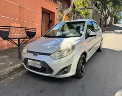 FORD FIESTA 1.6 MPI SEDAN 8V FLEX 4P MANUAL FORD FIESTA 1.6 MPI SEDAN 8V FLEX 4P MANUAL