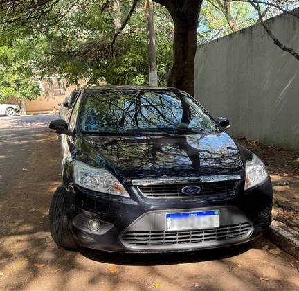 FORD FOCUS 2.0 GLX 16V FLEX 4P MANUAL