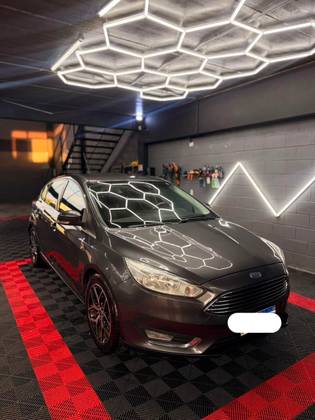 FORD FOCUS 2.0 TITANIUM FASTBACK 16V FLEX 4P POWERSHIFT
