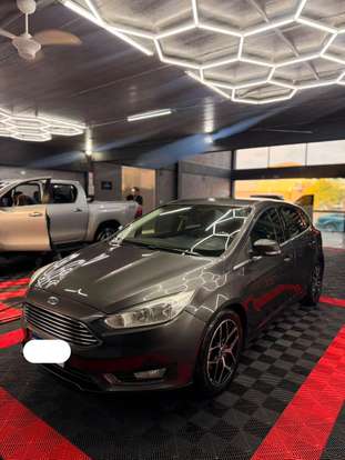 FORD-FOCUS-2016