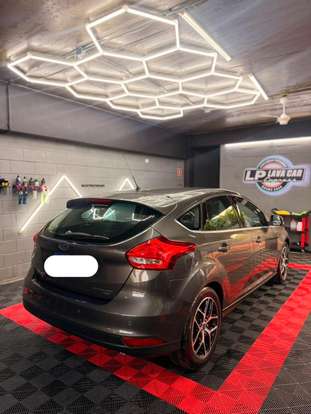FORD-FOCUS-2016
