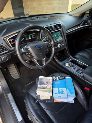 FORD-FUSION-2017