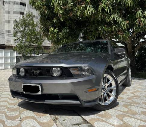 FORD MUSTANG 4.6 GT PREMIUM COUPÉ V8 24V GASOLINA 2P MANUAL