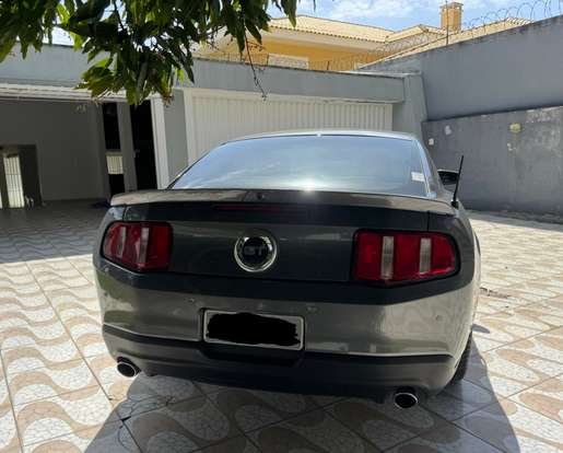 FORD-MUSTANG-2009