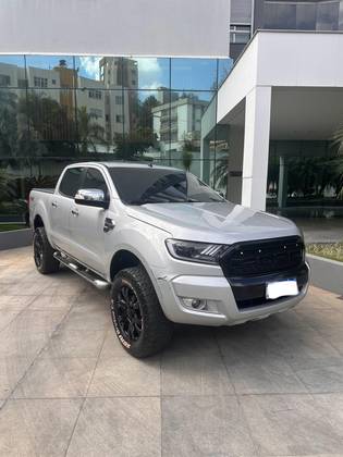 FORD RANGER 3.2 XLT 4X4 CD 20V DIESEL 4P AUTOMÁTICO