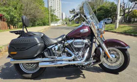 HARLEY-DAVIDSON SOFTAIL HERITAGE CLASSIC 114 
