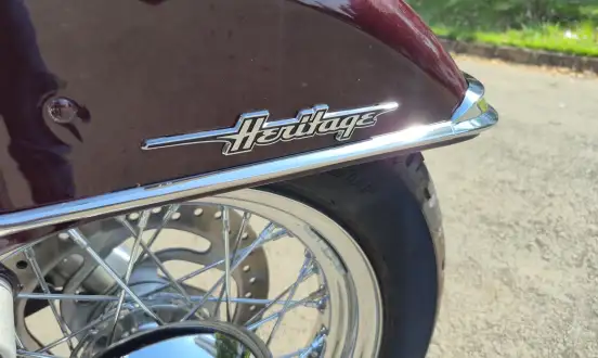 HARLEY-DAVIDSON-SOFTAIL HERITAGE CLASSIC 114-2022