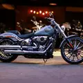 HARLEY-DAVIDSON SOFTAIL BREAKOUT HARLEY-DAVIDSON SOFTAIL BREAKOUT