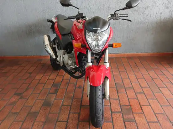 HONDA-CB 300R-2013