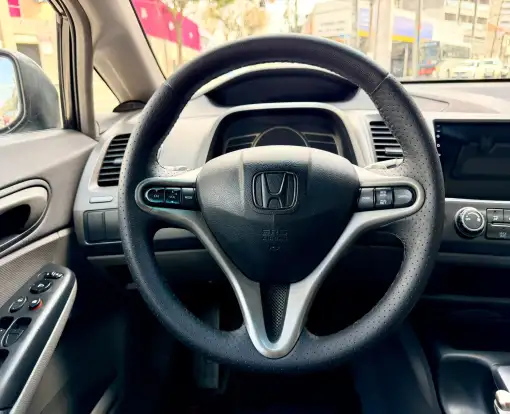 HONDA-CIVIC-2010