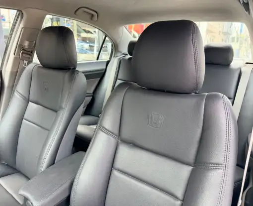 HONDA-CIVIC-2010