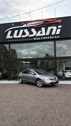 HONDA CIVIC 1.8 LXS 16V GASOLINA 4P AUTOMÁTICO HONDA CIVIC 1.8 LXS 16V GASOLINA 4P AUTOMÁTICO