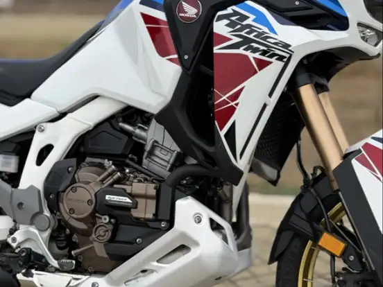 HONDA-CRF 1100L AFRICA TWIN ADVENTURE SPORTS ES DCT HONDA-CRF 1100L AFRICA TWIN ADVENTURE SPORTS ES DCT-2022