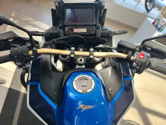 HONDA-CRF 1100L AFRICA TWIN DCT HONDA-CRF 1100L AFRICA TWIN DCT-2024