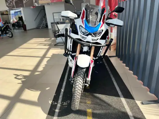 HONDA-CRF 1100L AFRICA TWIN DCT HONDA-CRF 1100L AFRICA TWIN DCT-2024