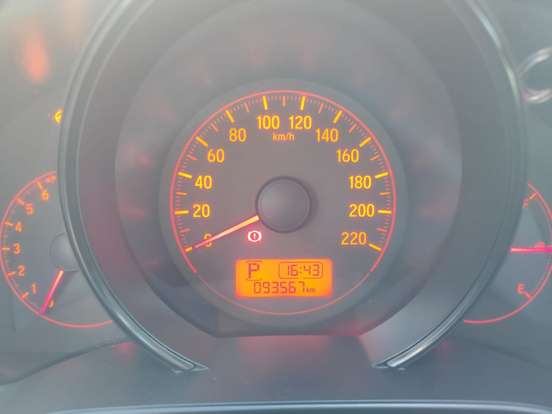 HONDA-FIT-2014