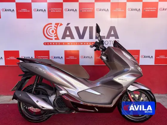 HONDA PCX DLX HONDA PCX DLX
