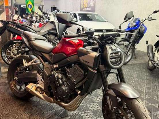 HONDA-CB 650 R ABS HONDA-CB 650 R ABS-2025