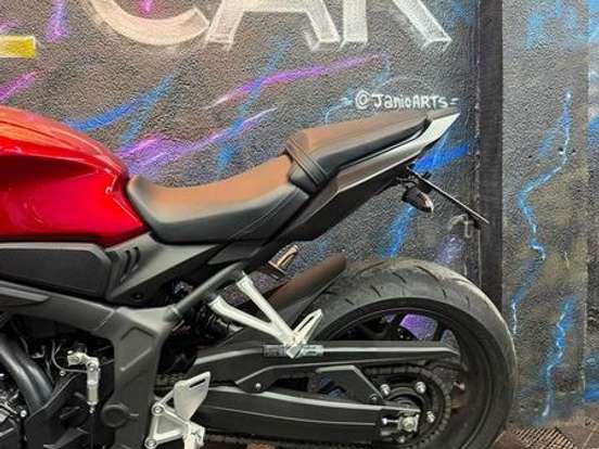 HONDA-CB 650 R ABS HONDA-CB 650 R ABS-2025