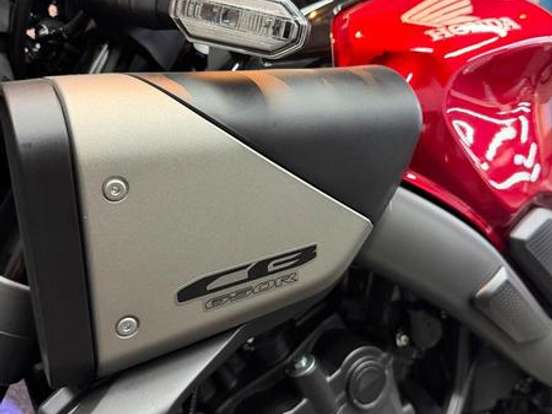 HONDA-CB 650 R ABS HONDA-CB 650 R ABS-2025