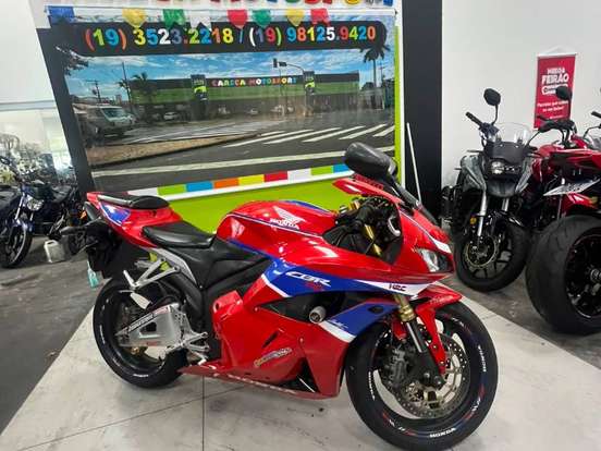 HONDA-CBR 600RR HONDA-CBR 600RR-2013