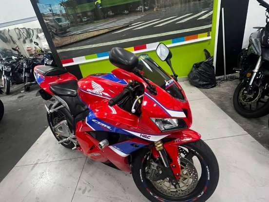 HONDA-CBR 600RR HONDA-CBR 600RR-2013