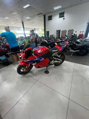HONDA-CBR 600RR-2013