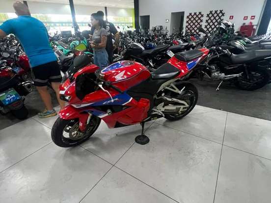 HONDA-CBR 600RR HONDA-CBR 600RR-2013