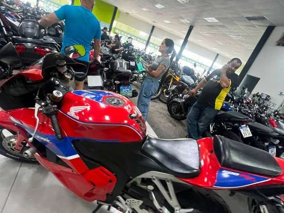 HONDA-CBR 600RR HONDA-CBR 600RR-2013