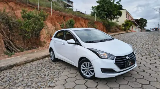 HYUNDAI-HB20-2016