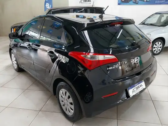 HYUNDAI-HB20-1.0 COMFORT PLUS 12V FLEX 4P MANUAL HYUNDAI-HB20-2015