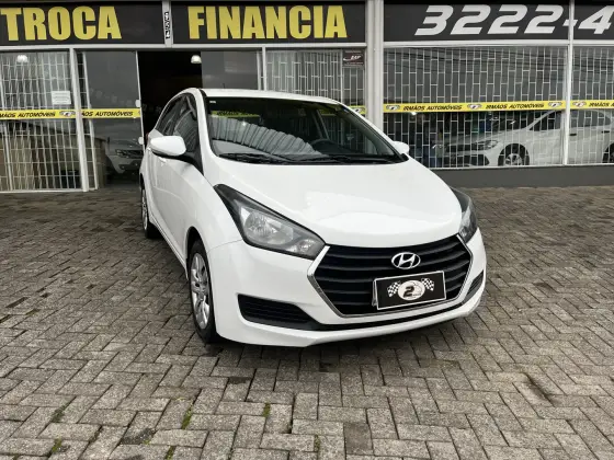 HYUNDAI HB20 1.6 COMFORT STYLE 16V FLEX 4P AUTOMÁTICO HYUNDAI HB20 1.6 COMFORT STYLE 16V FLEX 4P AUTOMÁTICO