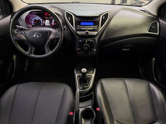 HYUNDAI-HB20-2014