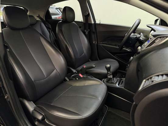 HYUNDAI-HB20-1.0 FOR YOU 12V FLEX 4P MANUAL HYUNDAI-HB20-2014