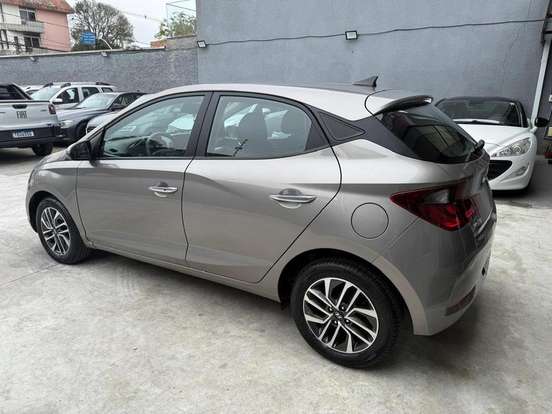 HYUNDAI-HB20-2022
