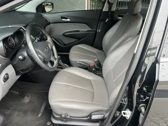 HYUNDAI-HB20S-1.6 PREMIUM 16V FLEX 4P AUTOMÁTICO HYUNDAI-HB20S-2019