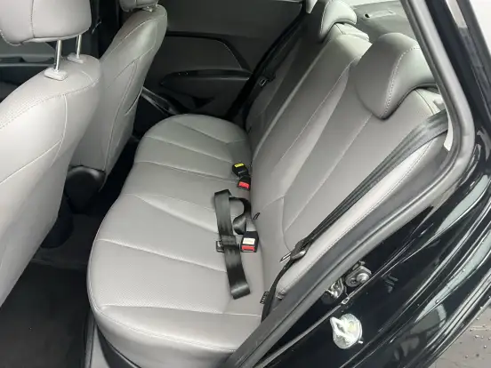 HYUNDAI-HB20S-1.6 PREMIUM 16V FLEX 4P AUTOMÁTICO HYUNDAI-HB20S-2019
