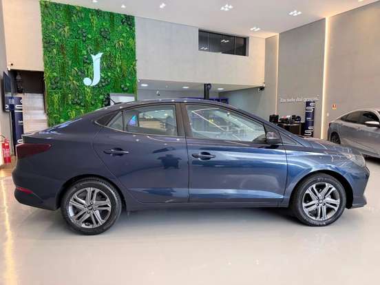 HYUNDAI-HB20S-2024