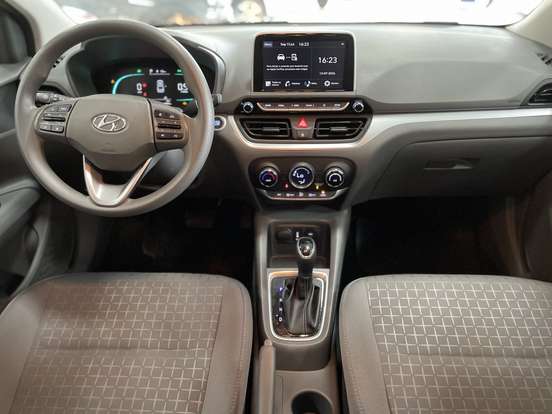 HYUNDAI-HB20S-2025
