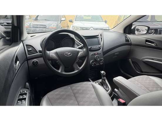 HYUNDAI-HB20S-2017