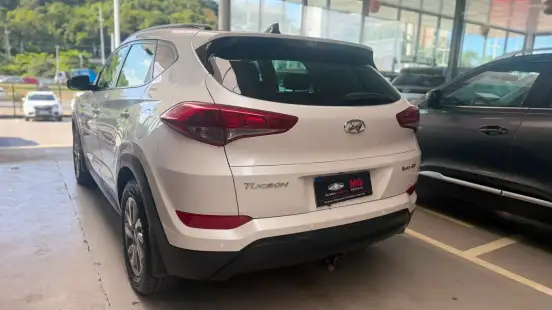 HYUNDAI-TUCSON-2017