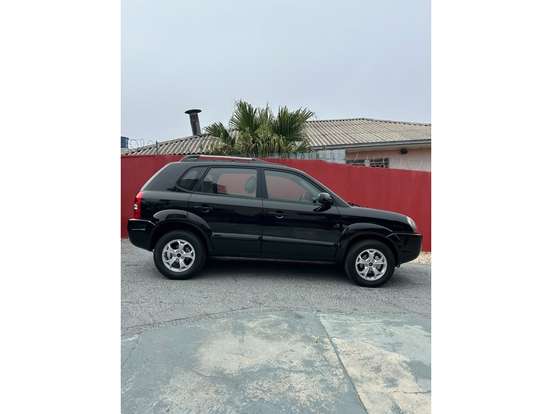 HYUNDAI-TUCSON-2.0 MPFI GLS 16V 143CV 2WD FLEX 4P AUTOMÁTICO HYUNDAI-TUCSON-2015