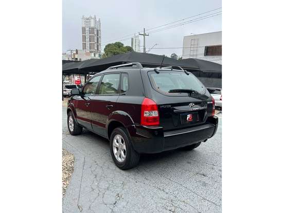 HYUNDAI-TUCSON-2.0 MPFI GLS 16V 143CV 2WD FLEX 4P AUTOMÁTICO HYUNDAI-TUCSON-2015