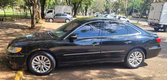 HYUNDAI-AZERA-2010