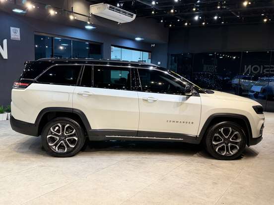 JEEP-COMMANDER-2022