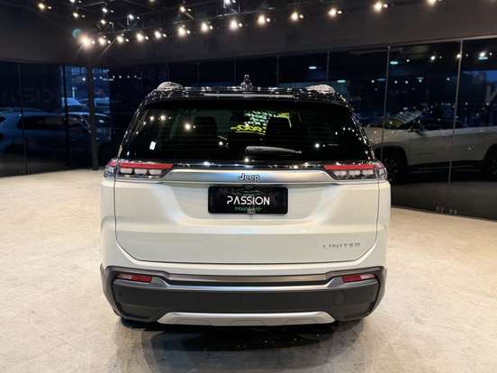 JEEP-COMMANDER-2022